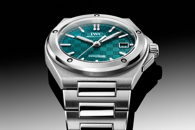 IWC Schaffhausen Ingenieur Automatic 40 in titanium (ref. IW328903)