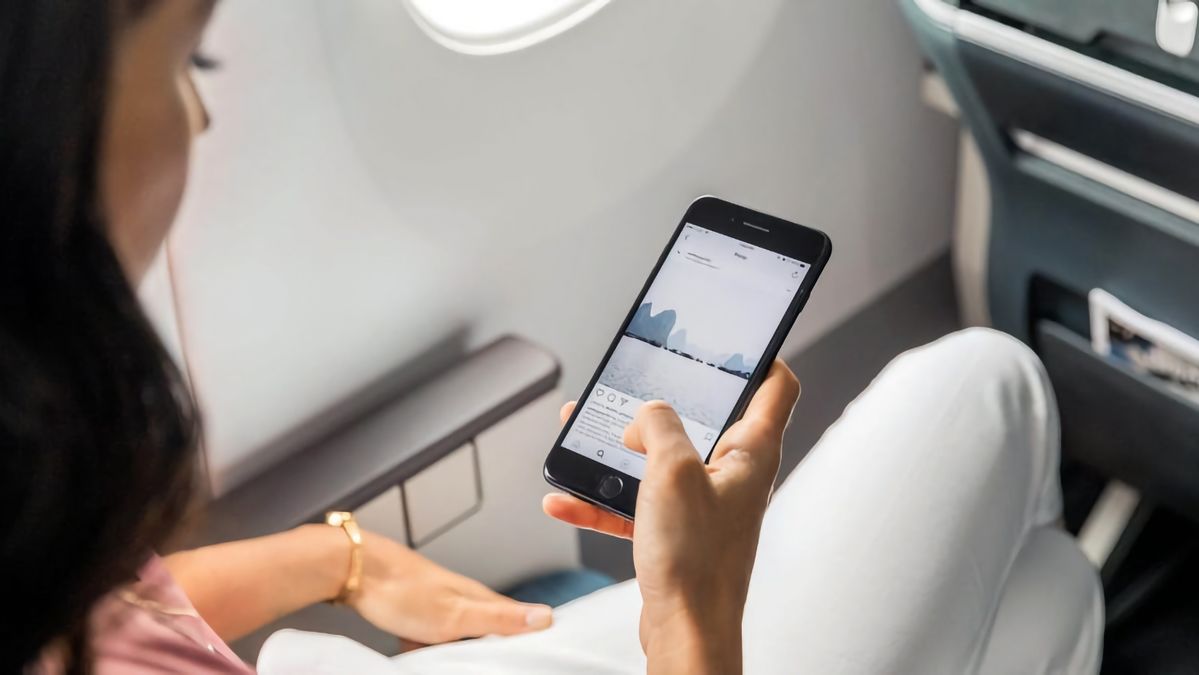 Cathay Pacific launches free business class WiFi