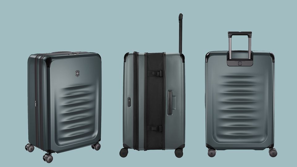 The Spectra 3.0 range also includes a carry-on, medium case, trunk.