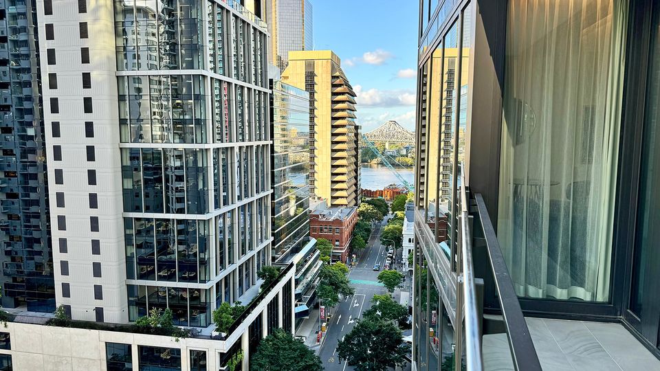 The balcony view to Brisbane River.