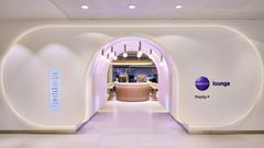 oneworld celebrates 25 years with new lounge openings